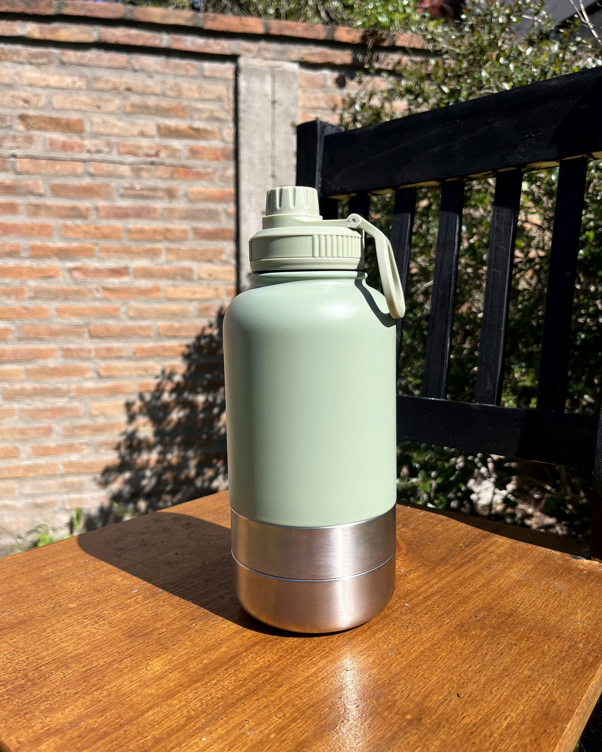 Botella Ketibu color Verde oliva